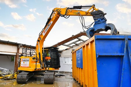 131X Tracked Excavator Feltham Demolition