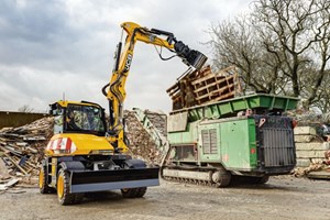 Hydradig, wheeled excavator, wastemaster, application, waste and recycling