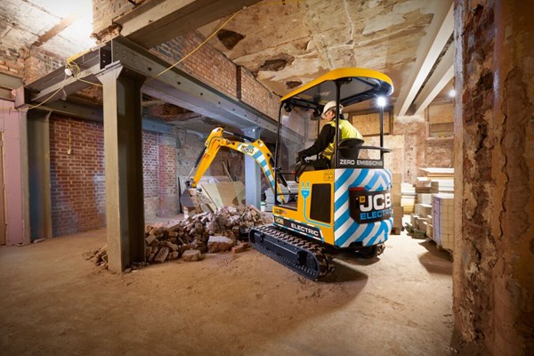 Leading the way in electric excavtors