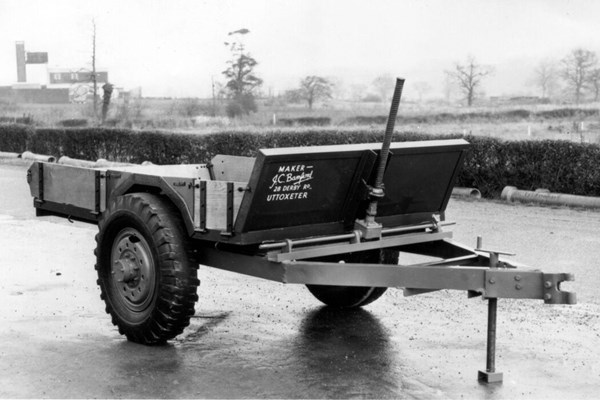 JCB tipping trailer 1945