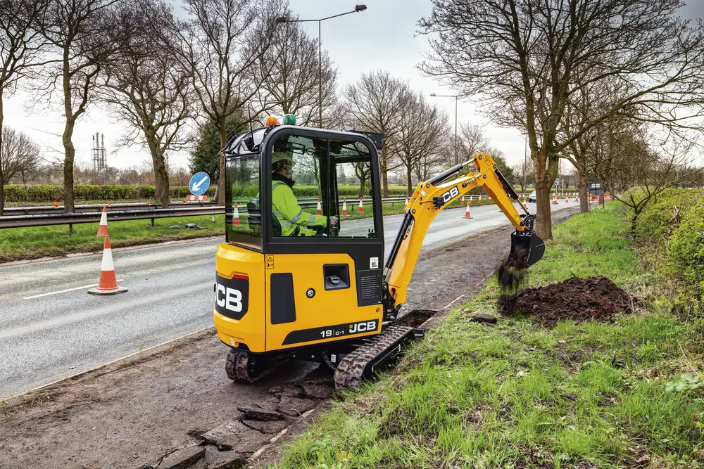 JCB 19C-1 - Application 1