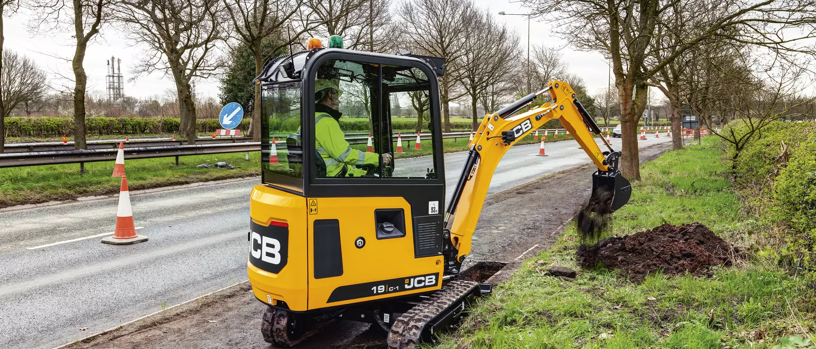 JCB 19C-1 - Application 1