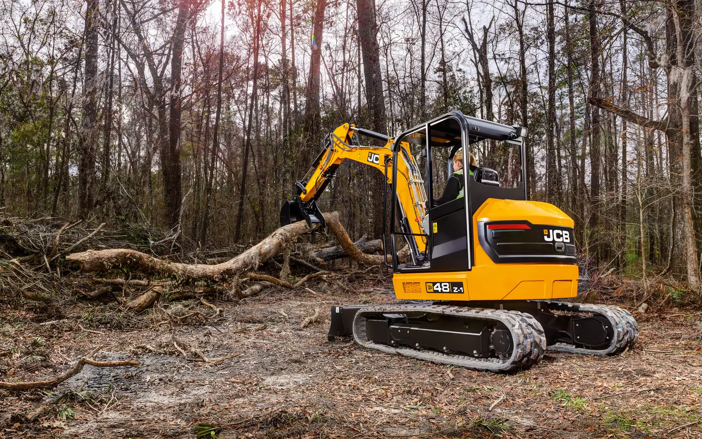 A_MINI_48Z-1_7_(3-2)