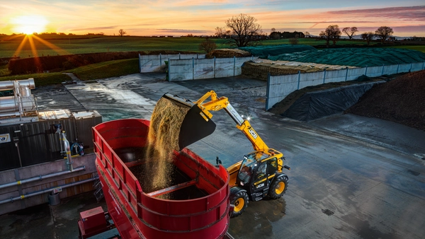 542-70 - Telescopic Handler Stage V - Series III - AGRIXTRA