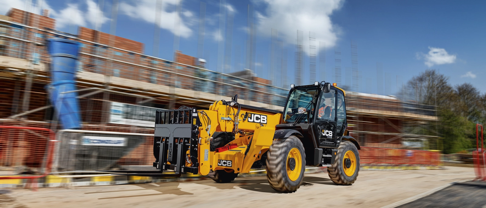 540-140 with Precision Placer - roading