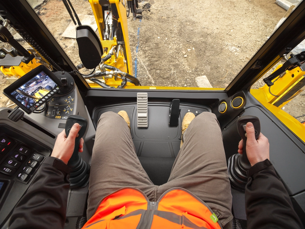 P995 BHL In Cab - DualDrive Controls