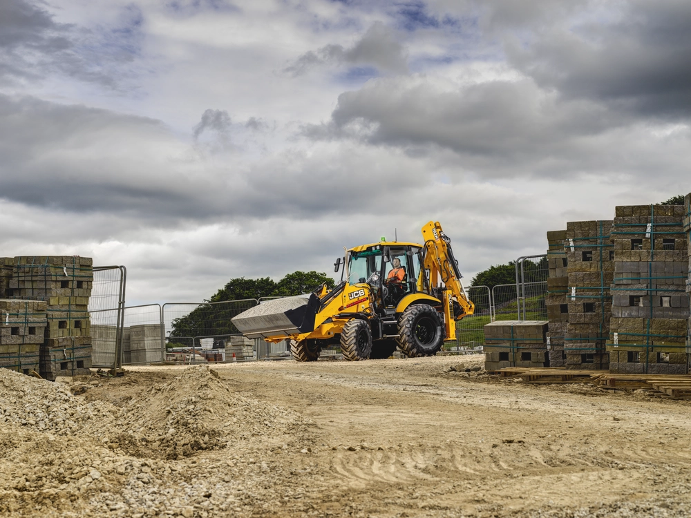 P995 BHL - Moving Materials / Loading