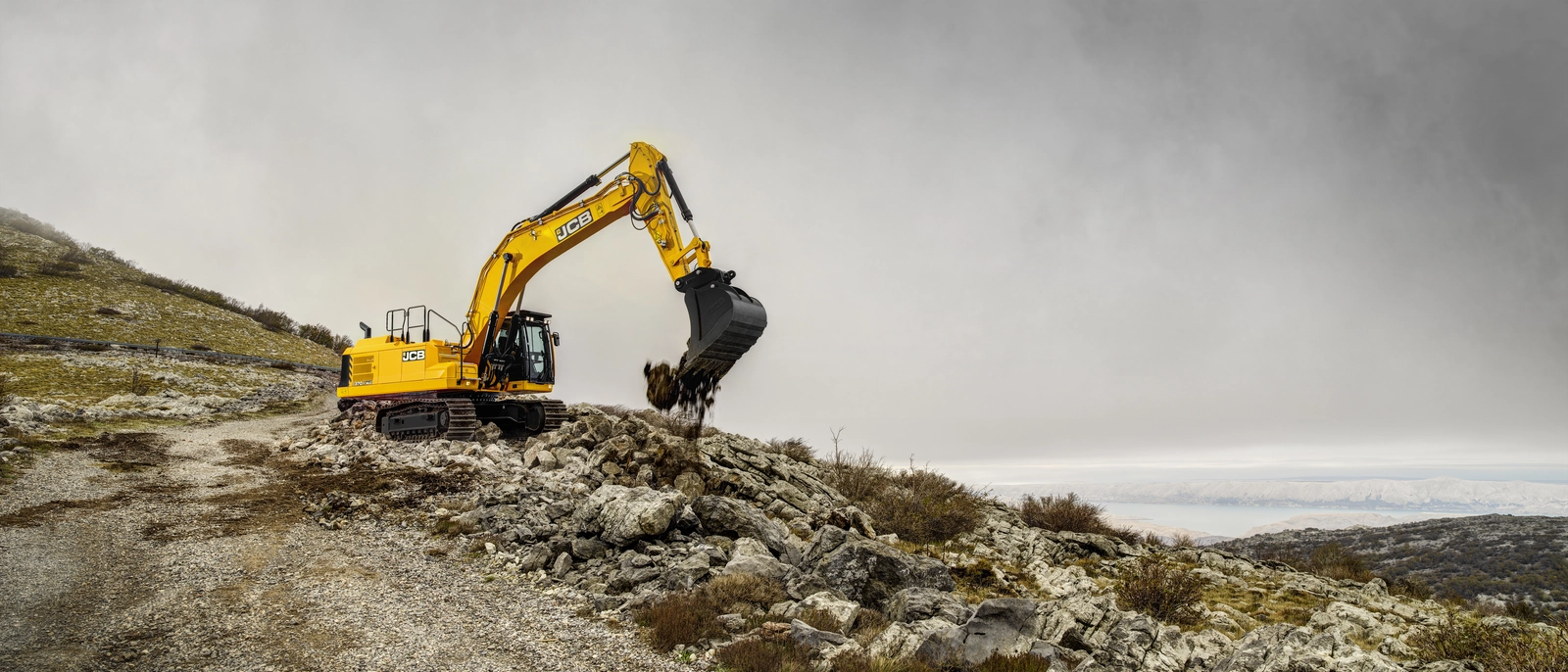 370X Tracked Excavator Master 11 V2