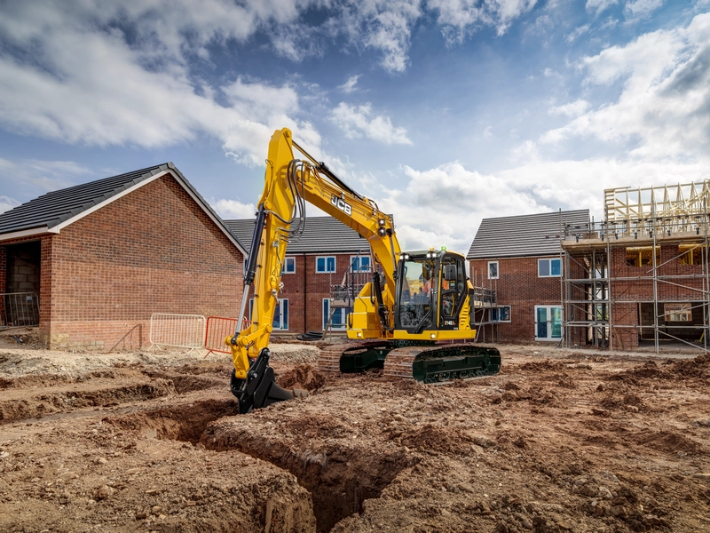 145XR reduced tailswing X series tracked excavator