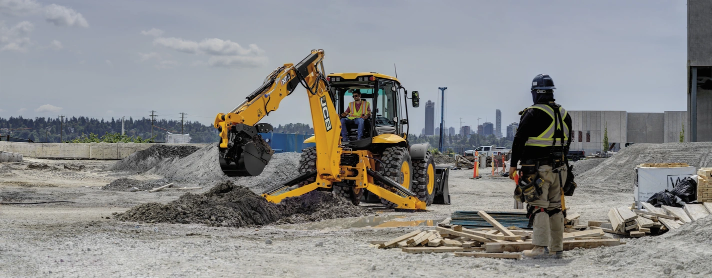 4CX Pro Backhoe Loader Application P995-B 5