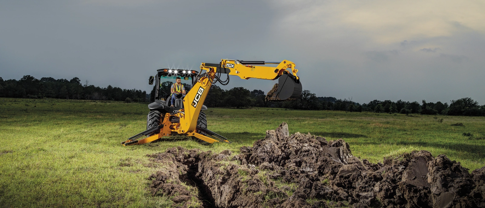 3CX Backhoe Loader P995-B Application 2