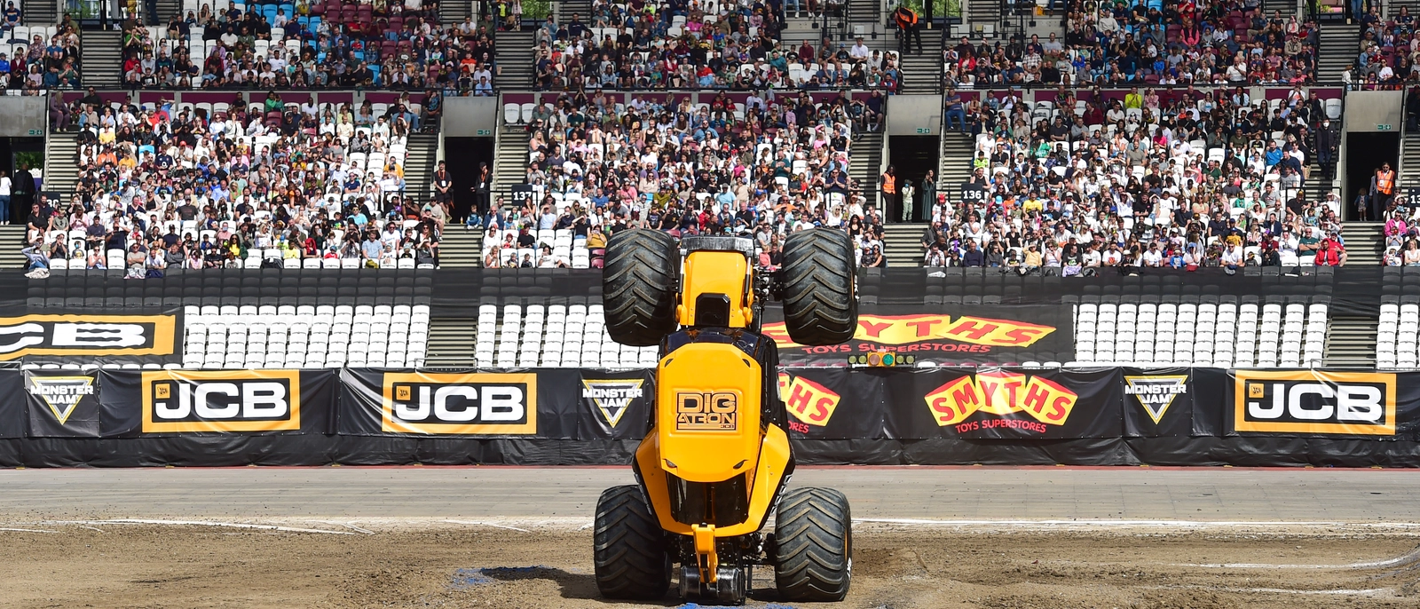 JCB DIGatron roof logo London Stadium