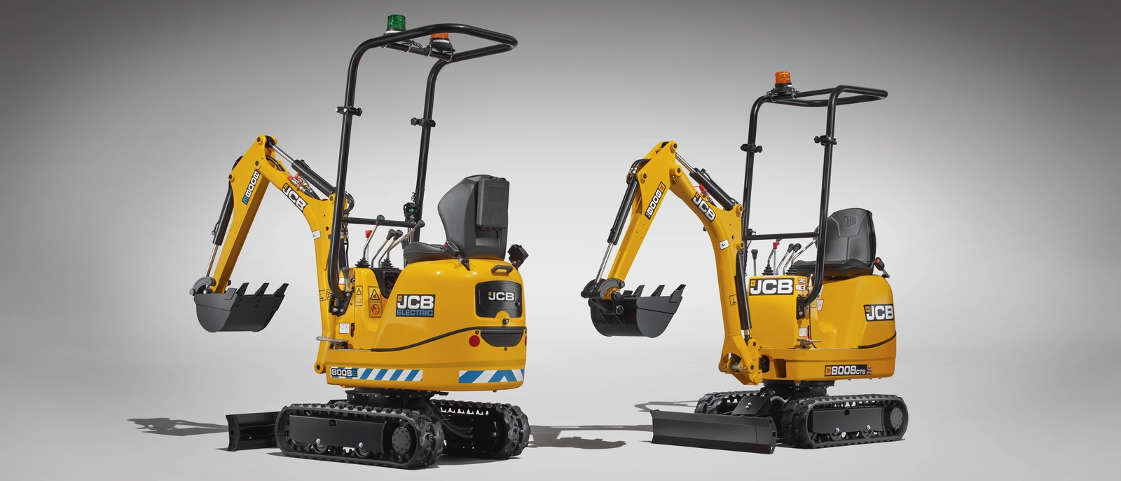 8008E Micro - Studio 6