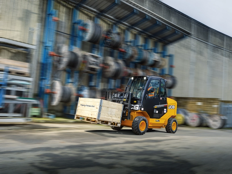 35-26D 4X4 INDUSTRY PRO Roading