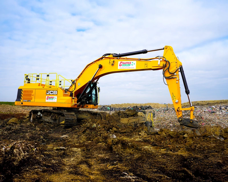 Crapper & Sons - Image 1