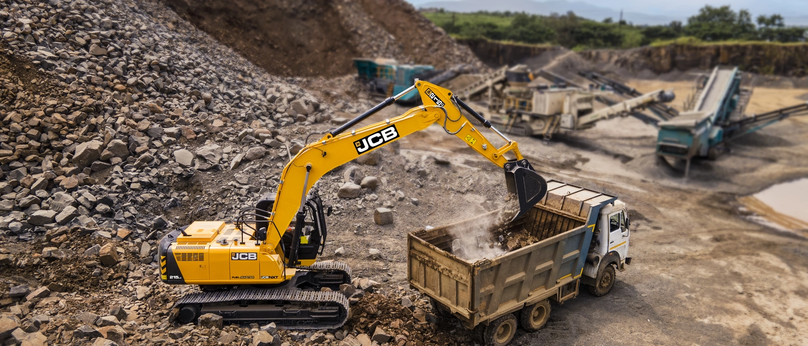 215 NXT FuelMaster - Non Legislative - Quarry Application Image 