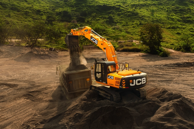 215 NXT FuelMaster - Non Legislative - Quarry Application Image 
