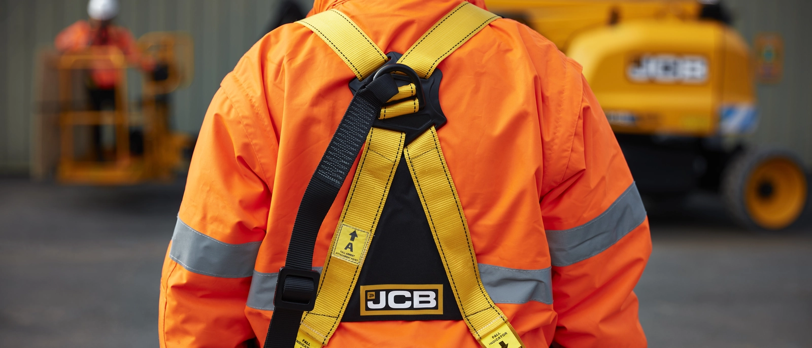 A45EH - Articulated Boom - Access Harness - Application