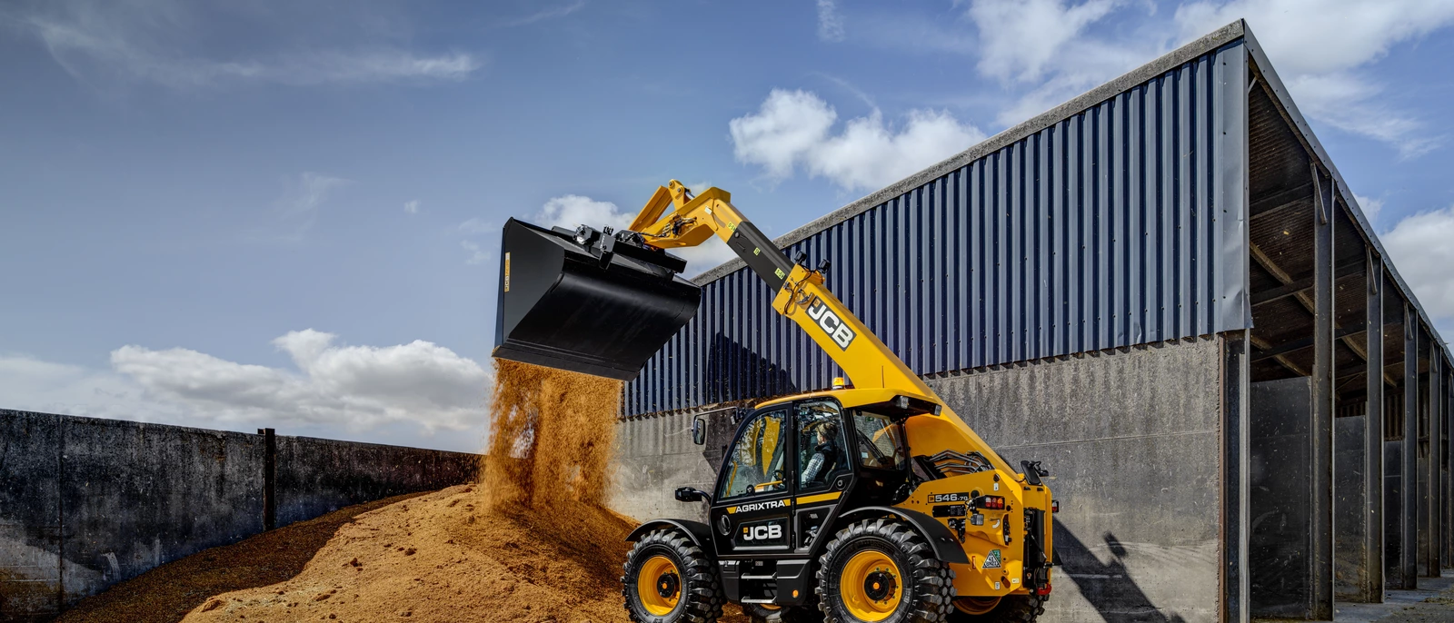 546-70-Agricultural Telescopic Handler-Stage V-Application Imagery