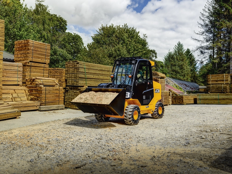 TLT 35-26D - 4X4 - WASTEMASTER - Sawmills Application Imagery