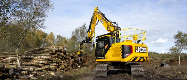 CD Forestry & Environmental Ltd - Tracked Excavator - Blog - Image 2