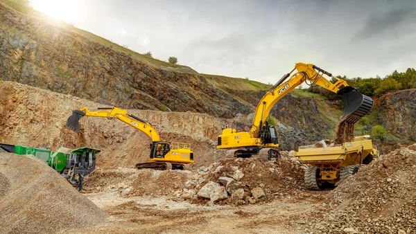 420X/520X - Tracked Excavators - Stage V - Application Image