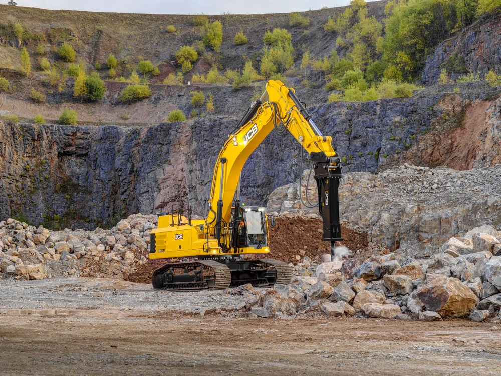 520X - Tracked Excavators - Stage V - Application Image