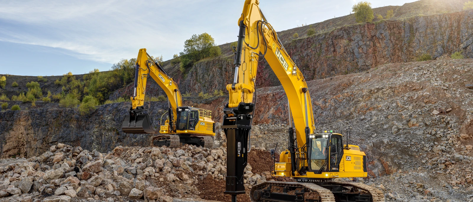 420X/520X - Tracked Excavators - Stage V - Application Image