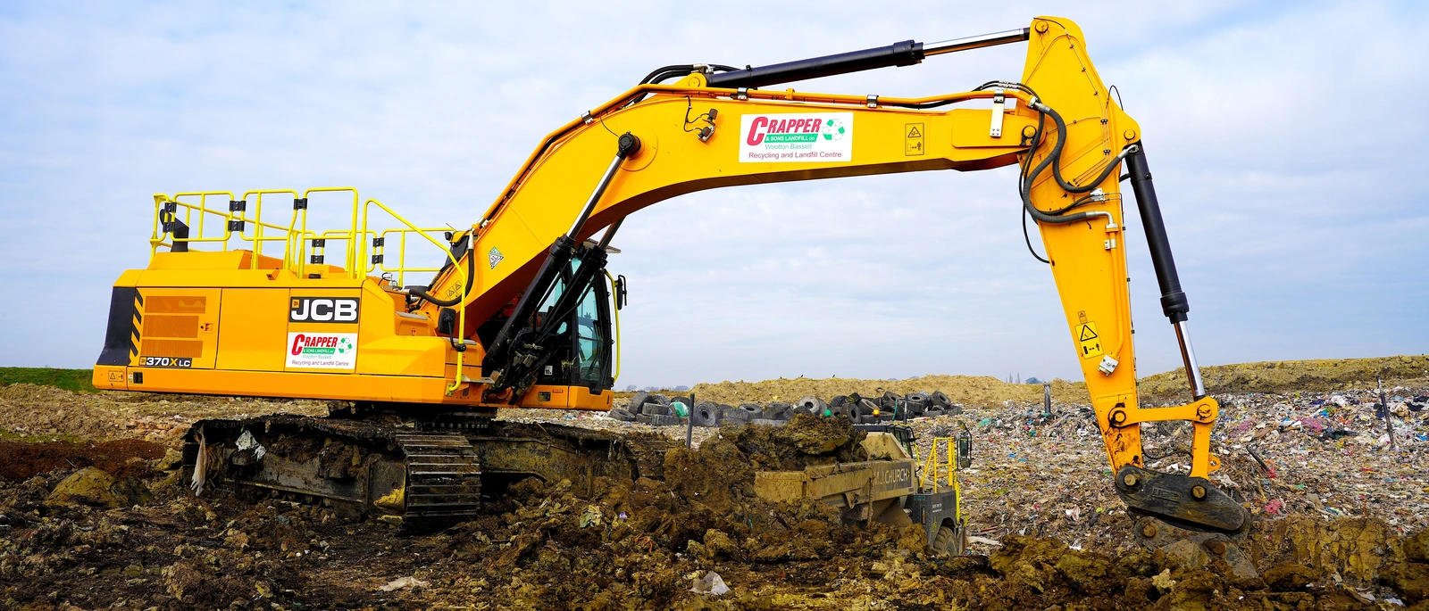 Crapper & Sons - Image 1