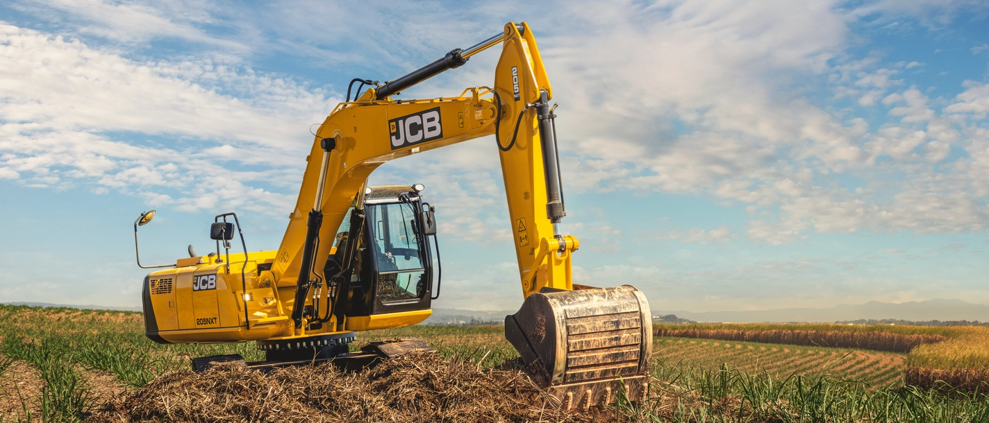 205 NXT - Tracked Excavator - Tier 3 - Application