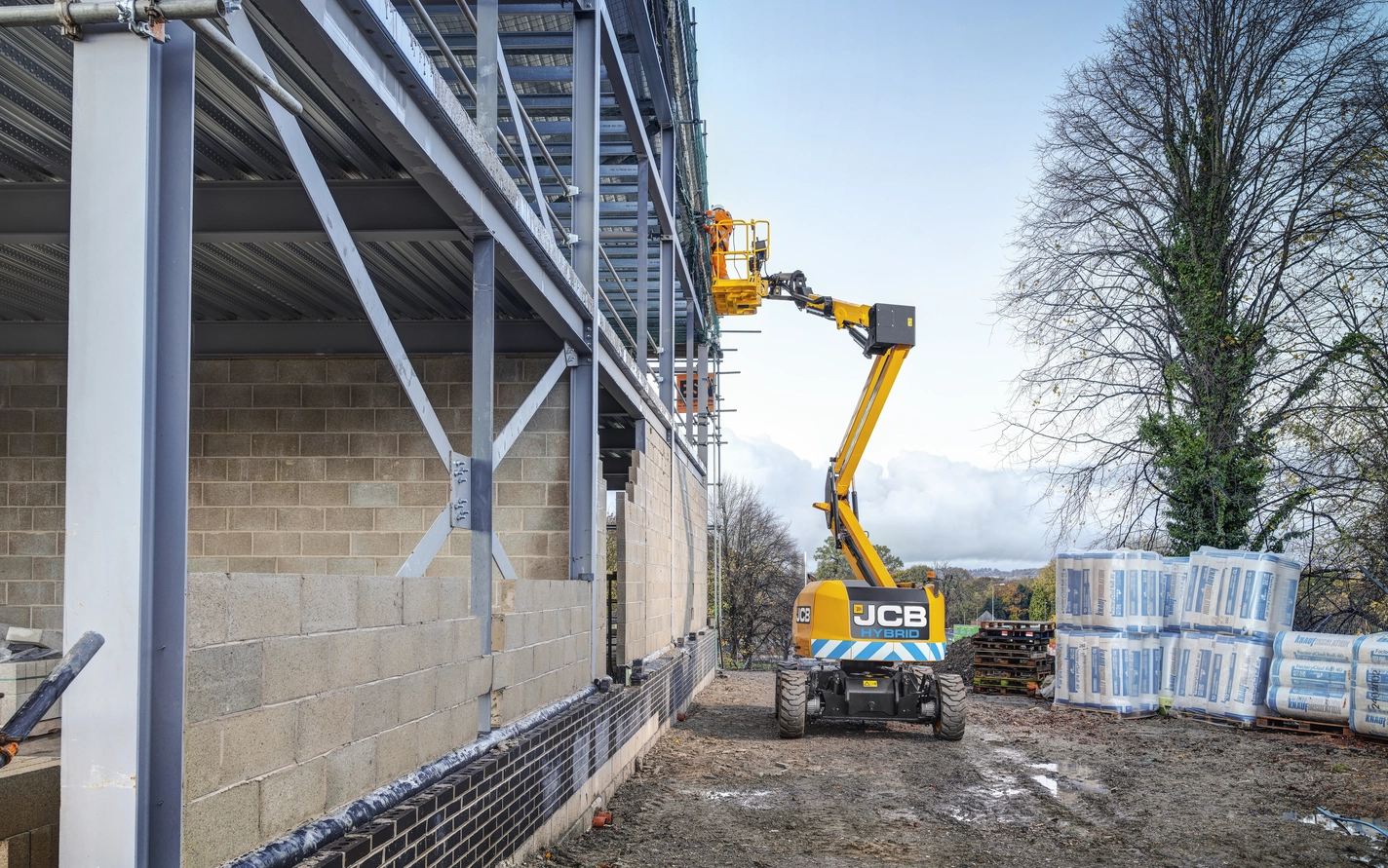 A45EH Articulated Booms
