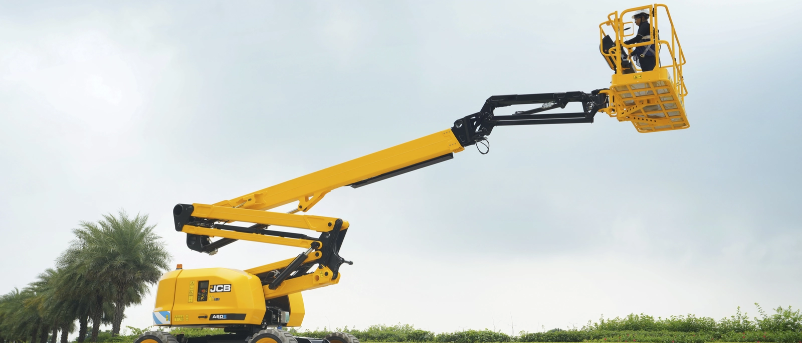 A60E Articulated Booms
