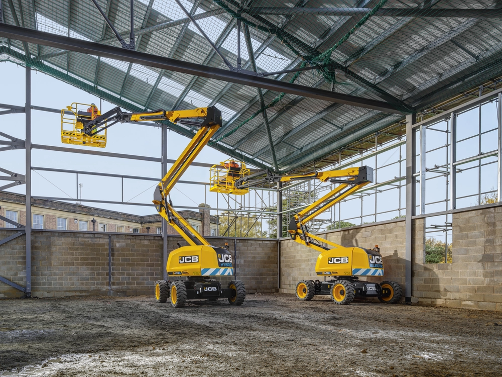A45E and A45EH Articulated Booms