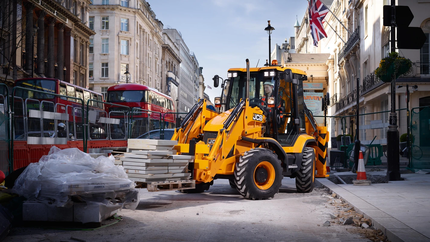 3CX Compact Backhoe Loader