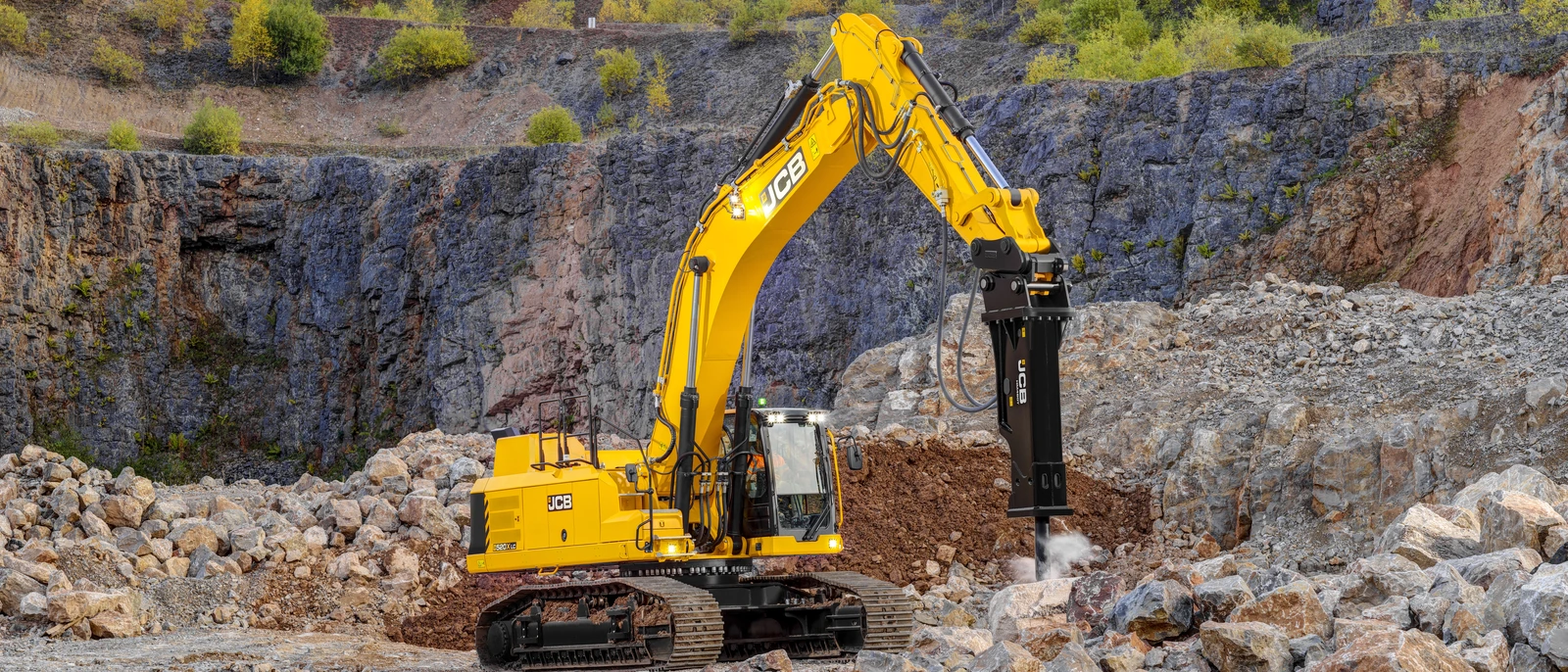 520X - Tracked Excavators - Stage V - Application Image
