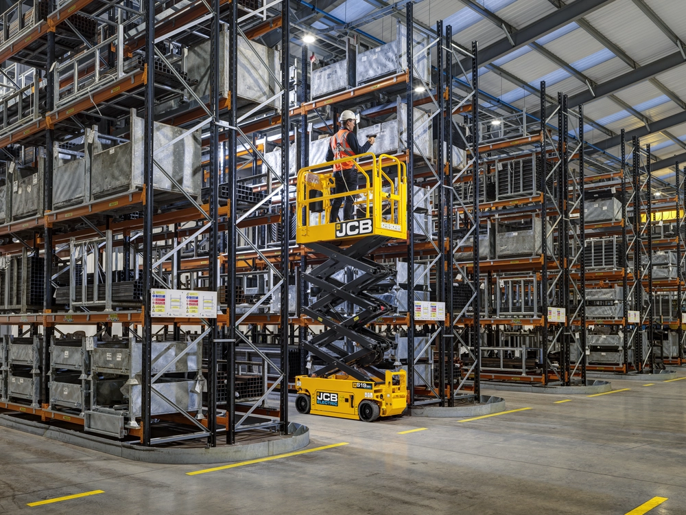 S1932E Electric Drive Access Platform