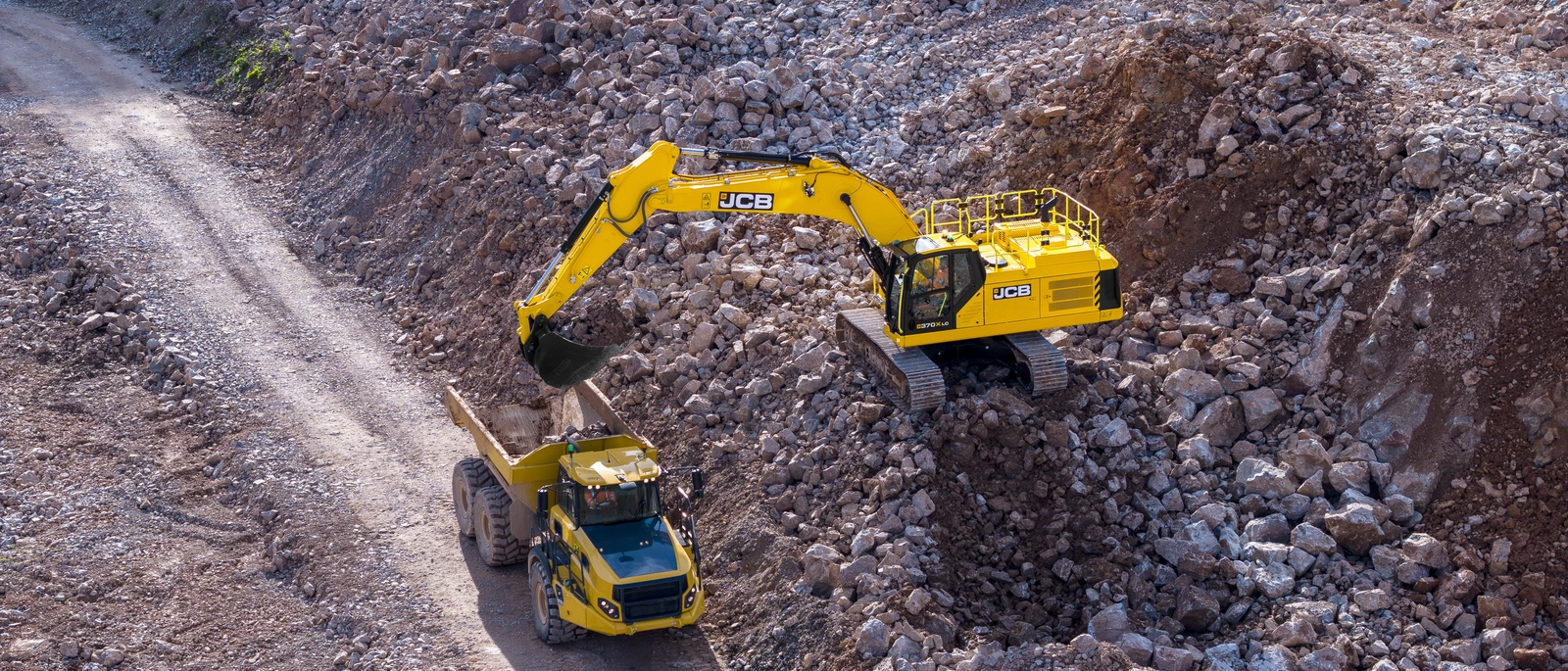 370X Tracked Excavator Master_SUAV_056