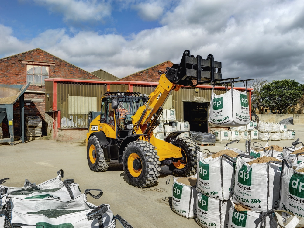TM420 Con Telescopic Wheel Loader
