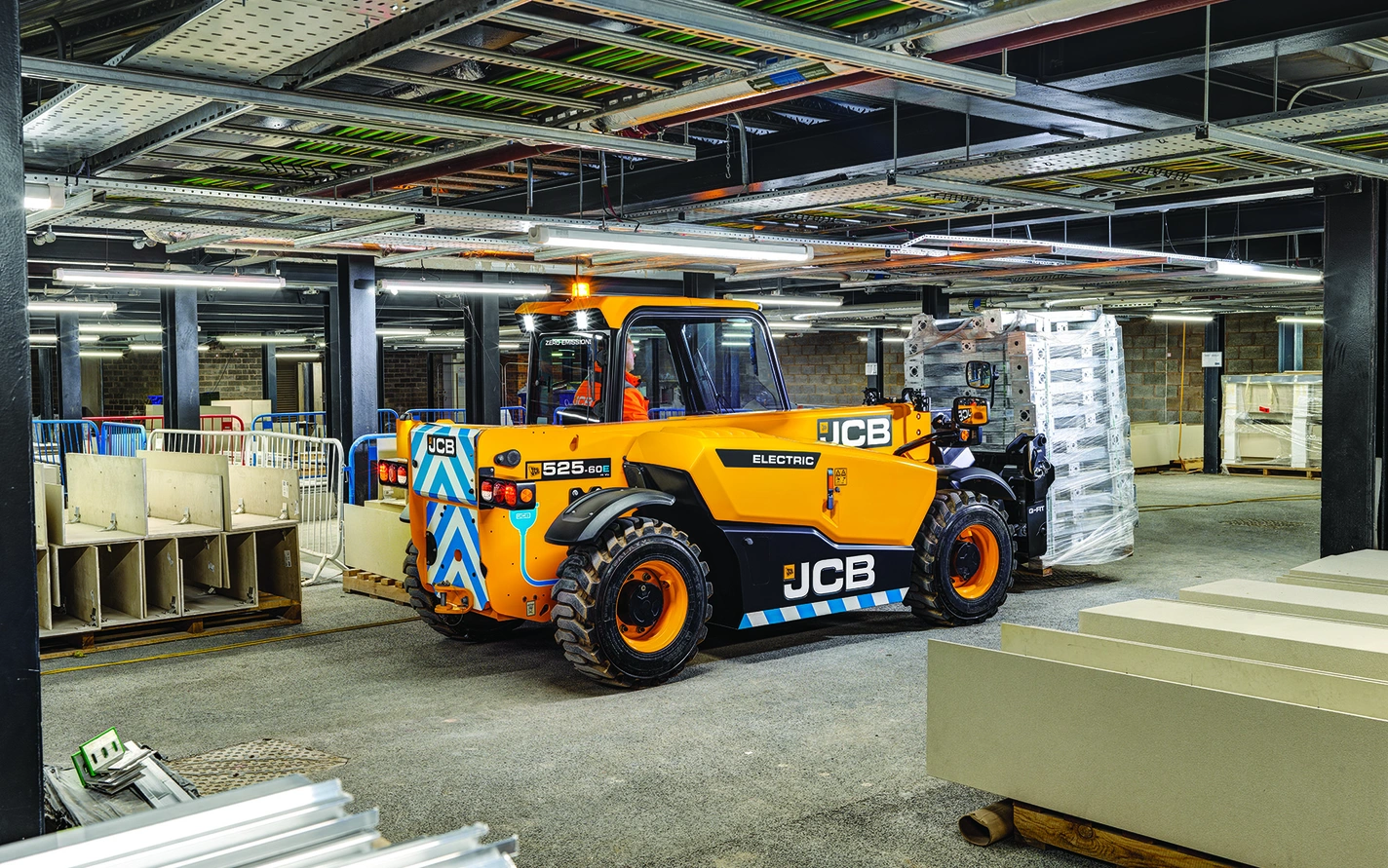 525-60E Electric Telescopic Handler