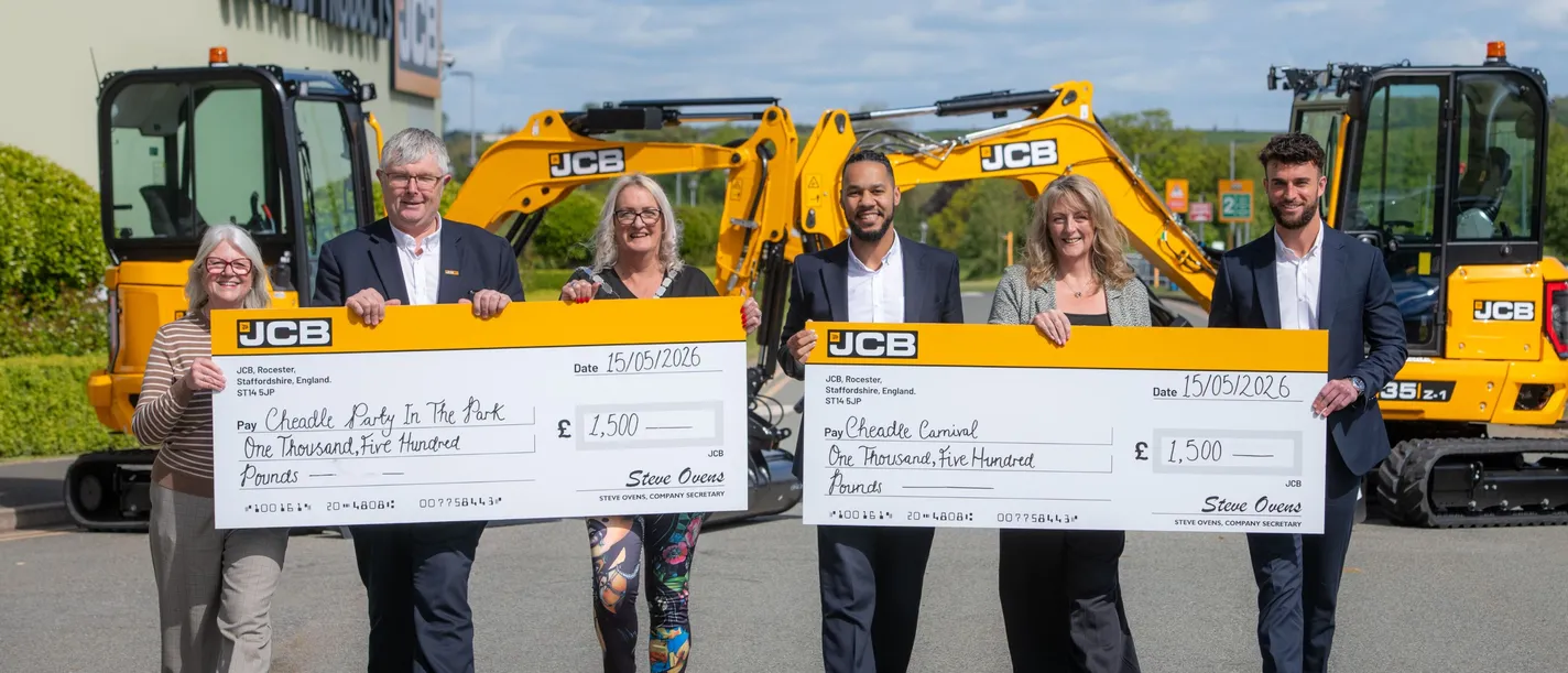 Cheadle donations cheque pres - Compact Products