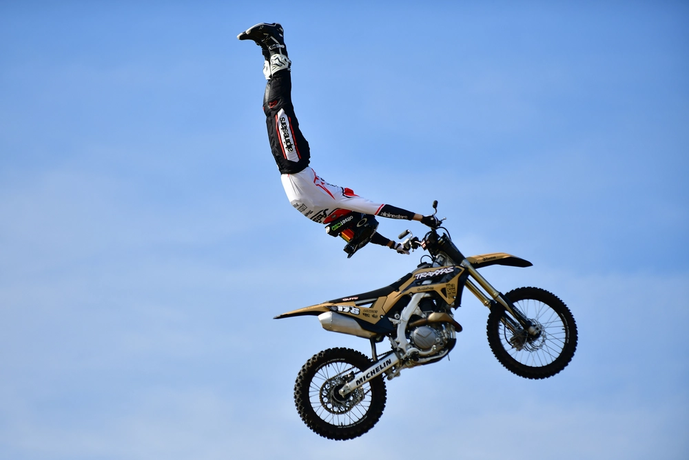 Family Festival 2026 - Webpage Assets - Acts - Bolddog Lings FMX display team 