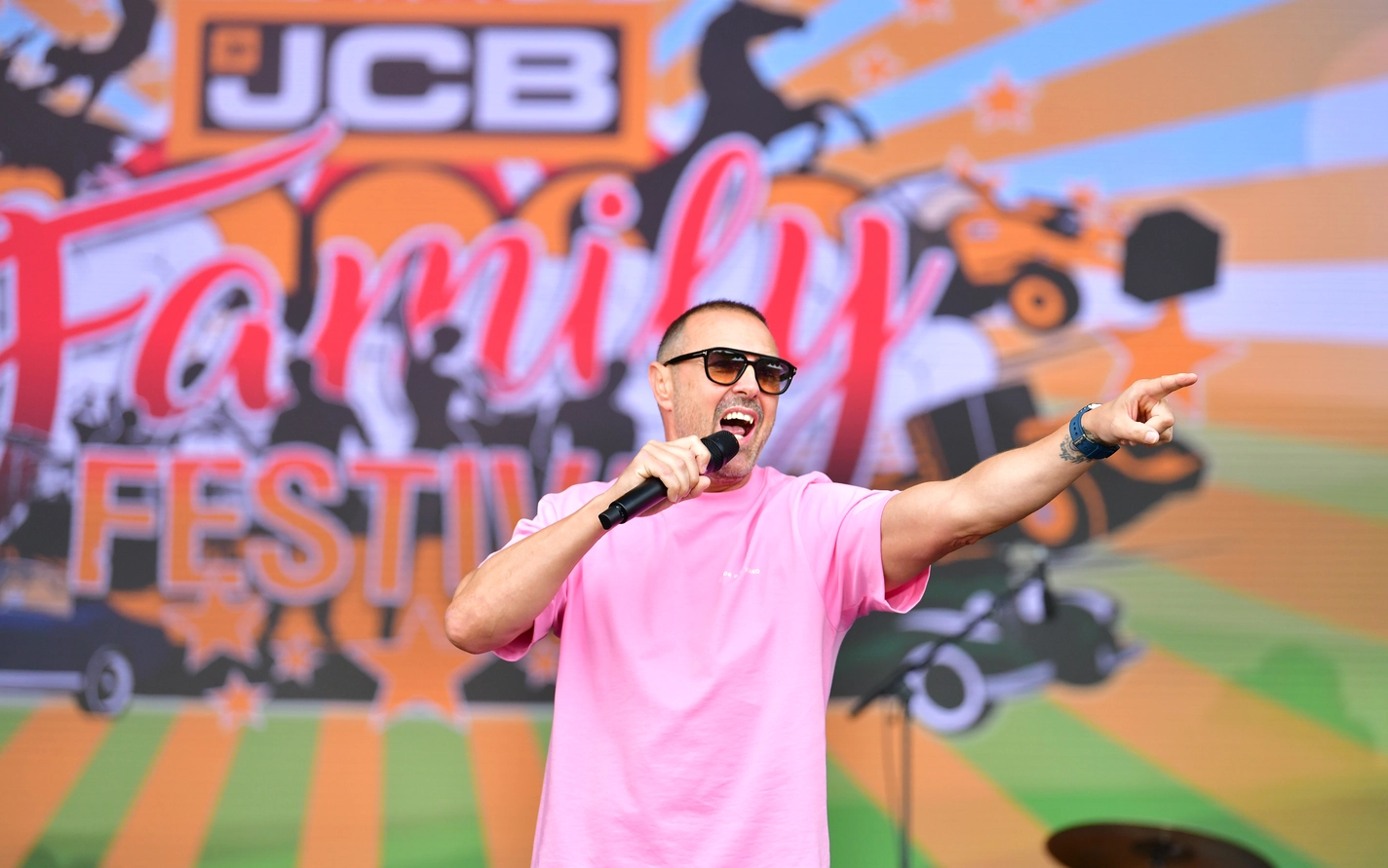 Paddy McGuinness DJ set at JCB Family Festival