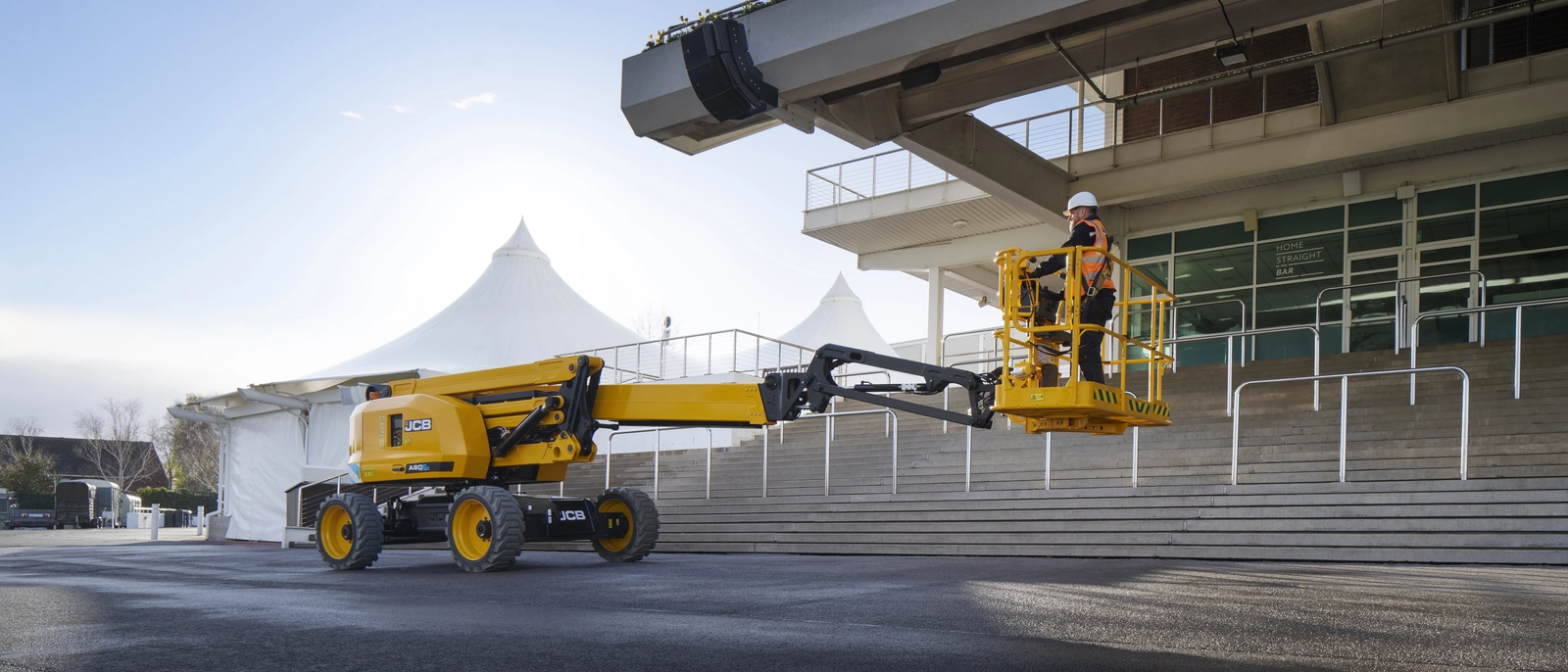 A60 E/EH- Articulated Boom - Electric Hybrid- Application
