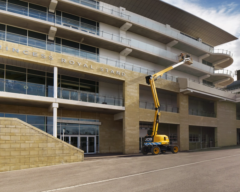 A60E Electric & A60EH Hybrid Articulated Booms