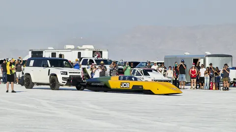 JCB Hydromax at the start of the Bonneville Salt Flats