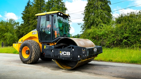 A leading plant hirer has bought some of the first brand new JCB VM118D soil compactors to roll off the production line.