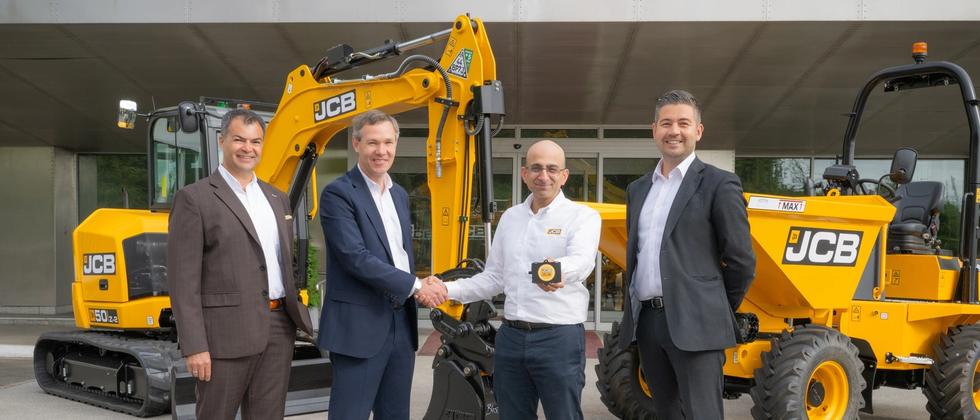 JCB Livelink now standard on Mini Excavators and Site Dumpers