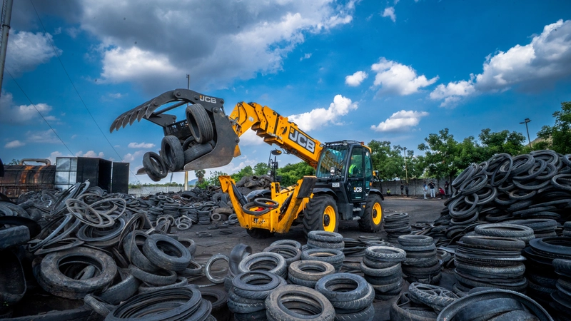 EN-IN-Grapple Bucket / Shovel with Grab – Telehandler 540-180/530-110