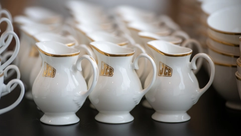 Duchess Chinaware plays a particularly important part in the JCB Visitor Centre experience at the World Headquarters.