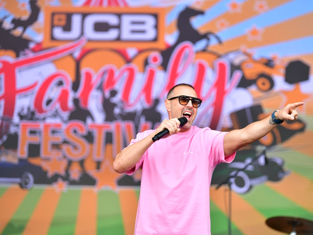 Paddy McGuinness DJ set at JCB Family Festival